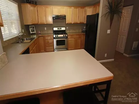 16983 Hermosa Rd, Bend, OR 97707 photo 10