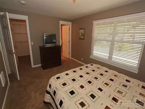 16983 Hermosa Rd, Bend, OR 97707 photo 12