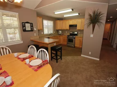 16983 Hermosa Rd, Bend, OR 97707 photo 8