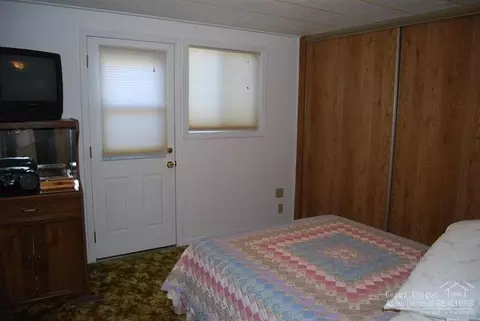 55681 Big River Dr, Bend, OR 97707 photo 17