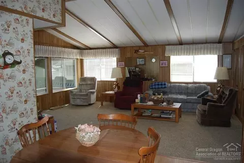 55681 Big River Dr, Bend, OR 97707 photo 9