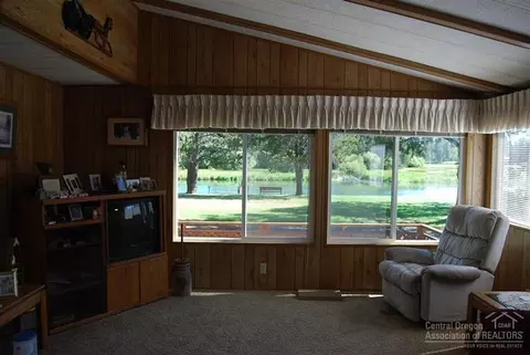 55681 Big River Dr, Bend, OR 97707 photo 8