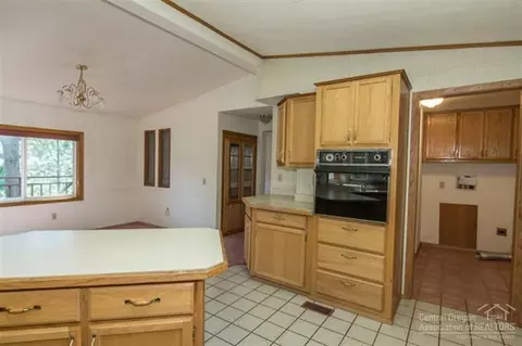16485 Beaver Dr, Bend, OR 97707 photo 15