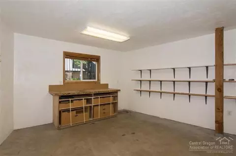 16485 Beaver Dr, Bend, OR 97707 photo 17