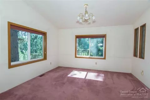 16485 Beaver Dr, Bend, OR 97707 photo 11