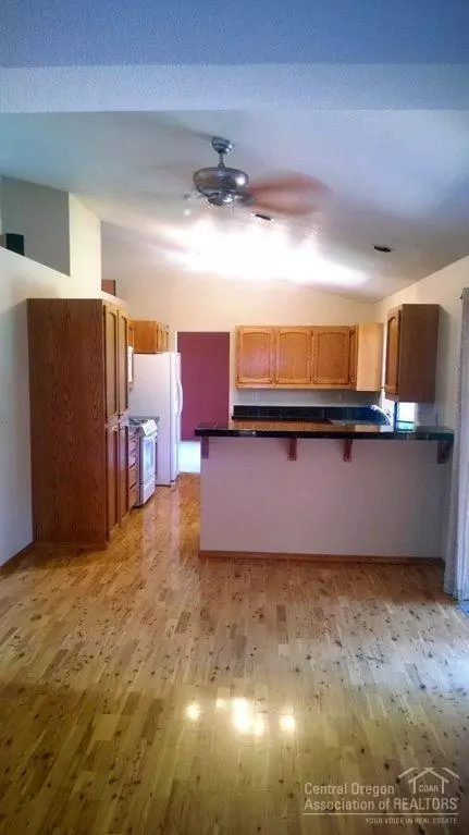 20386 Big Bear Ct, Bend, OR 97702 photo 22