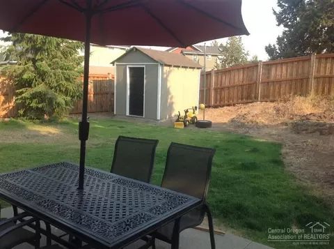 20735 Nicolette Dr, Bend, OR 97701 photo 10