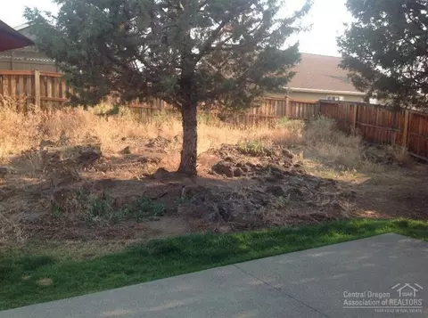 20735 Nicolette Dr, Bend, OR 97701 photo 12
