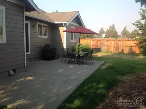 20735 Nicolette Dr, Bend, OR 97701 photo 11