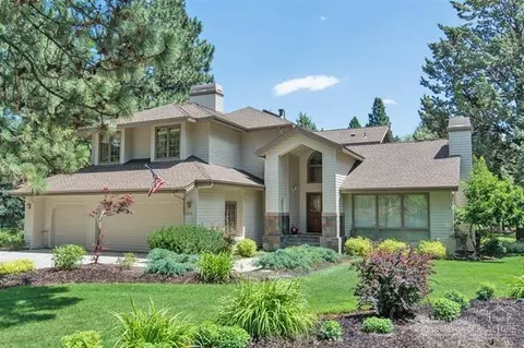 20406 White Pass Ct, Bend, OR 97702 photo 1