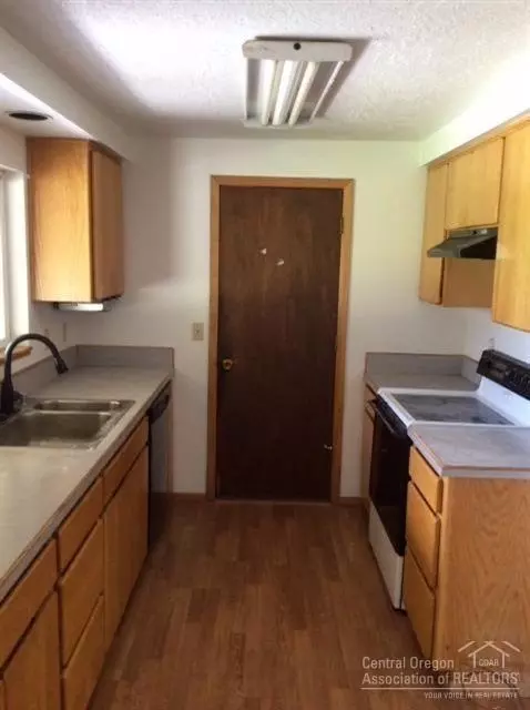 21584 Stub Pl, Bend, OR 97701 photo 7
