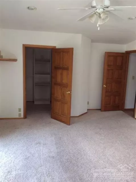 21584 Stub Pl, Bend, OR 97701 photo 9