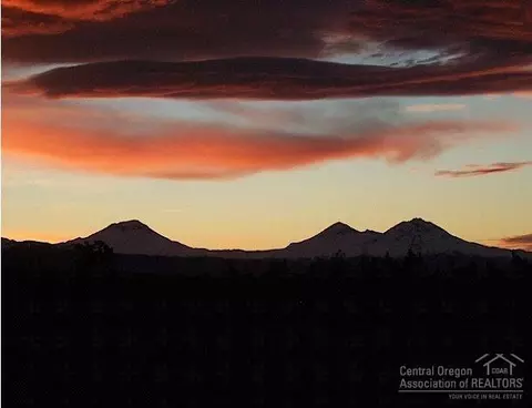 65920 61st St, Bend, OR 97701 photo 9