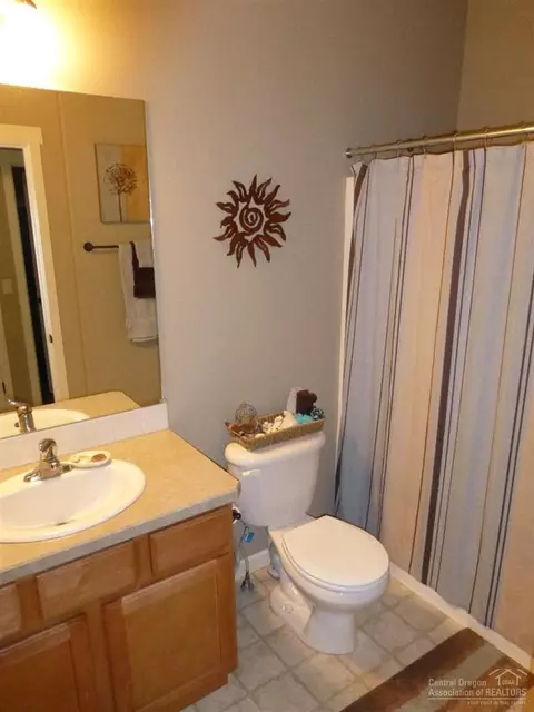 20644 Beaumont Dr, Bend, OR 97701 photo 10