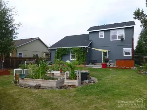 20644 Beaumont Dr, Bend, OR 97701 photo 22