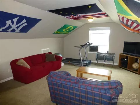 20644 Beaumont Dr, Bend, OR 97701 photo 18