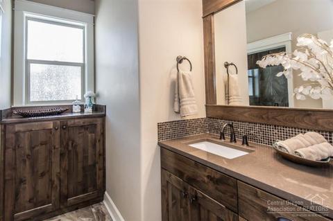 20190 SE Stonegate Dr, Bend, OR 97702 photo 20