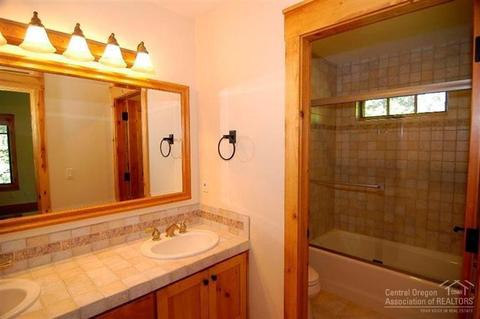 56740 Nest Pne, Bend, OR 97707 photo 17