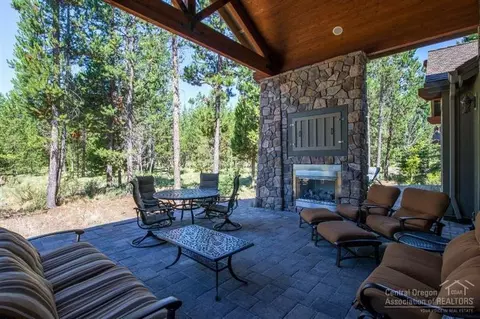 56646 Sunstone Loop, Bend, OR 97707 photo 22