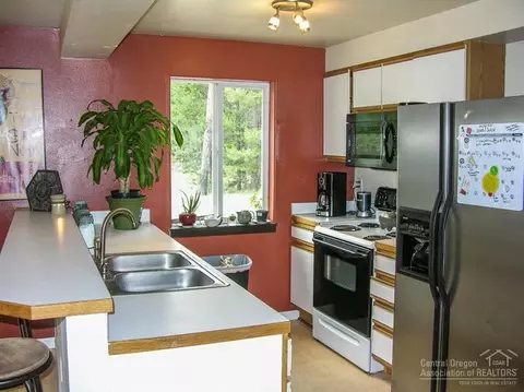 17460 Gull Dr, Bend, OR 97707 photo 16