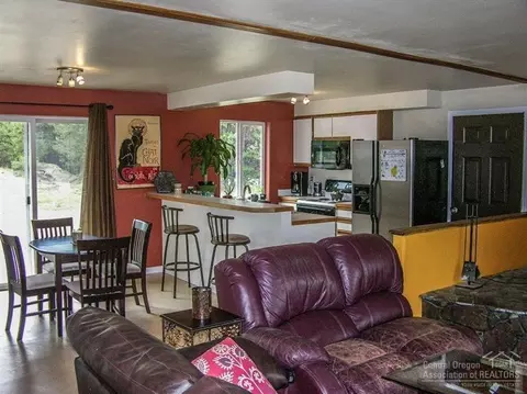 17460 Gull Dr, Bend, OR 97707 photo 10