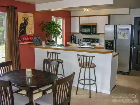 17460 Gull Dr, Bend, OR 97707 photo 11
