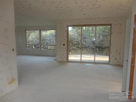 20145 Stonegate Dr, Bend, OR 97702 photo 11