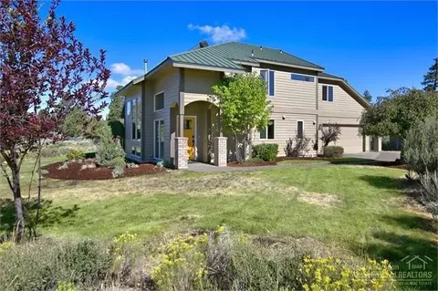 22014 Banff Dr, Bend, OR 97702 photo 1