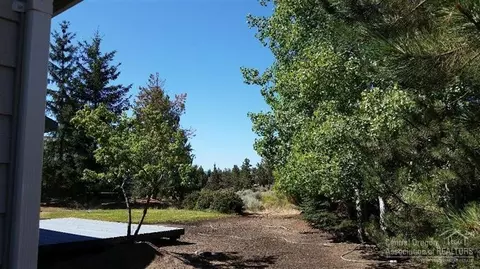 64819 NW Saros Ln, Bend, OR 97701 photo 18