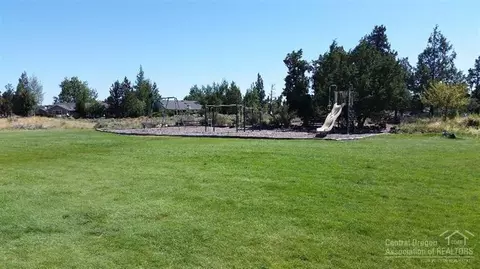 64819 NW Saros Ln, Bend, OR 97701 photo 5