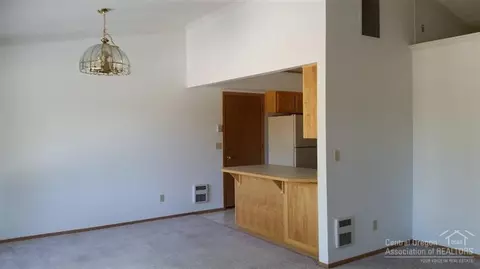 64819 NW Saros Ln, Bend, OR 97701 photo 9