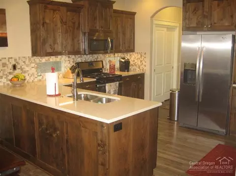 20761 Comet Ln, Bend, OR 97701 photo 8