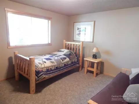 19957 Quail Pine Loop, Bend, OR 97702 photo 10