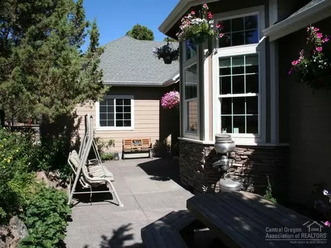 20935 Arid Ave, Bend, OR 97701 photo 4