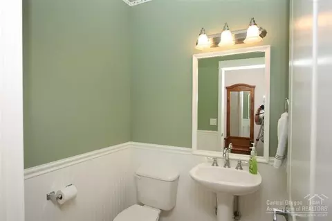 61240 Ridgewater Loop, Bend, OR 97702 photo 6