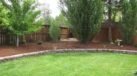 61240 Ridgewater Loop, Bend, OR 97702 photo 19