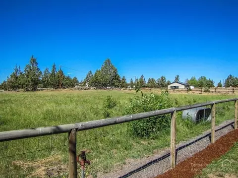 62565 Dixon Loop, Bend, OR 97701 photo 21