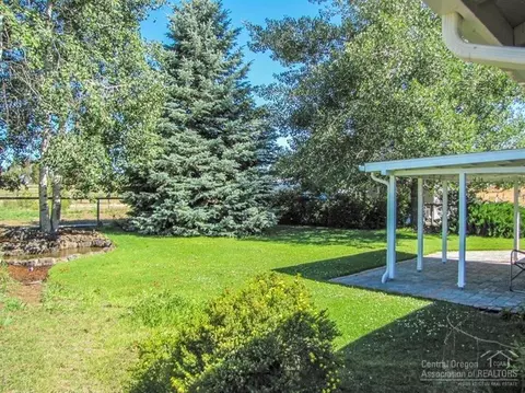 62565 Dixon Loop, Bend, OR 97701 photo 19