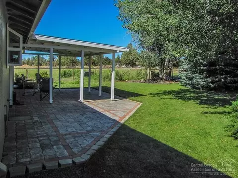 62565 Dixon Loop, Bend, OR 97701 photo 18