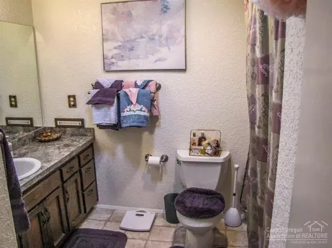 62565 Dixon Loop, Bend, OR 97701 photo 15