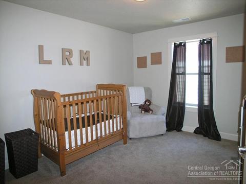 21321 Megan Ct, Bend, OR 97701 photo 11