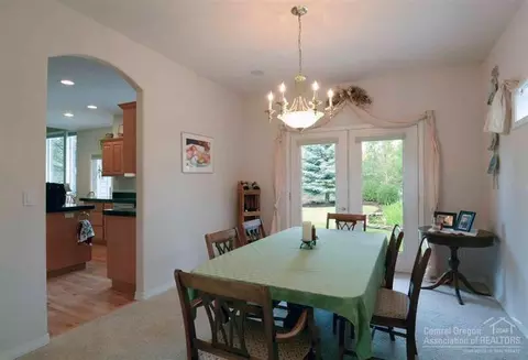 3335 NE Stonebrook Loop, Bend, OR 97701 photo 12