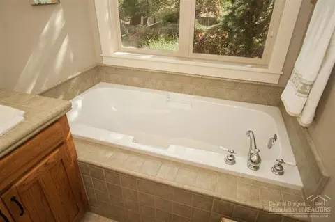 19491 Sugar Mill Loop, Bend, OR 97702 photo 14