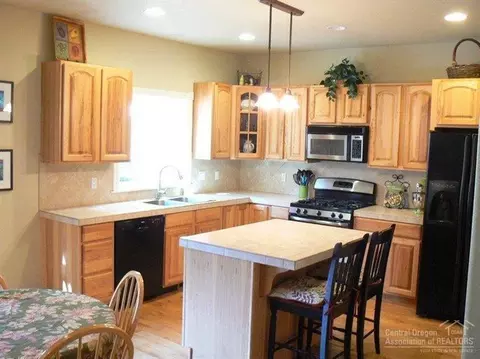 19534 Brookside Way, Bend, OR 97702 photo 5