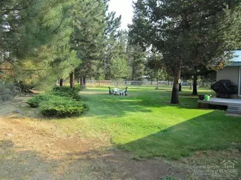 17510 Juno Ct, La Pine, OR 97739 photo 4