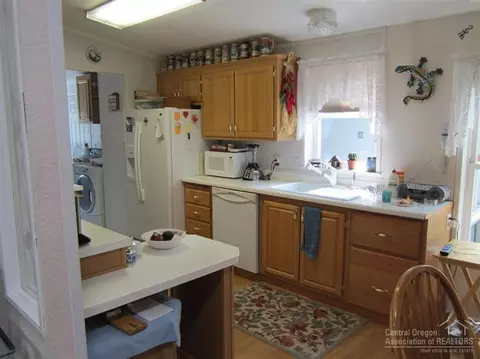 53733 Big Timber Dr, La Pine, OR 97739 photo 12
