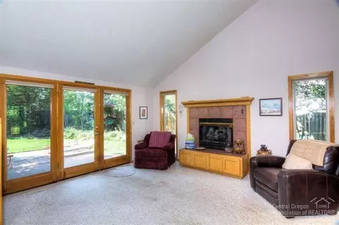 61375 Steens Mountain Loop, Bend, OR 97702 photo 5