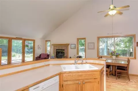61375 Steens Mountain Loop, Bend, OR 97702 photo 10