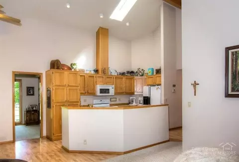 61375 Steens Mountain Loop, Bend, OR 97702 photo 7