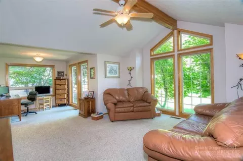 61375 Steens Mountain Loop, Bend, OR 97702 photo 4